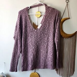 Gorgeous purple knitted sweater top